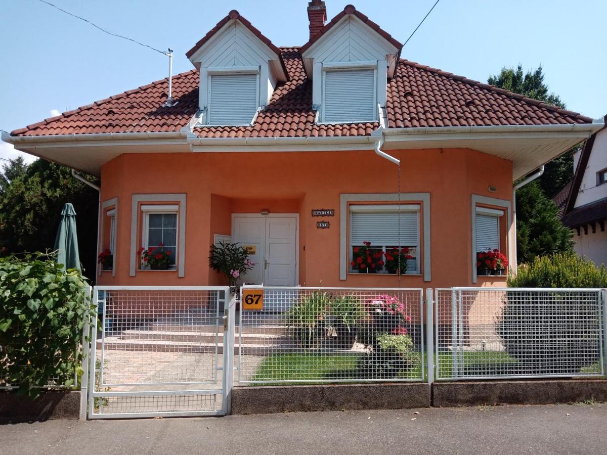 Marika Apartman Hajdúszoboszló 外观 照片