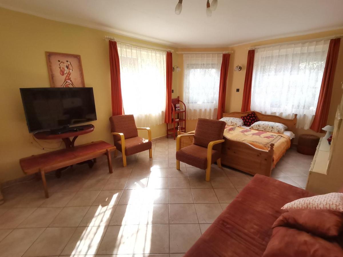 Marika Apartman Hajdúszoboszló 外观 照片