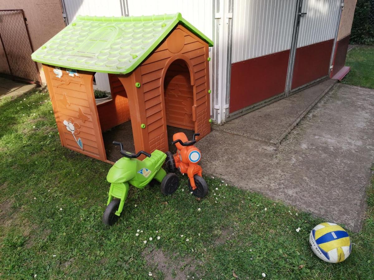 Marika Apartman Hajdúszoboszló 外观 照片